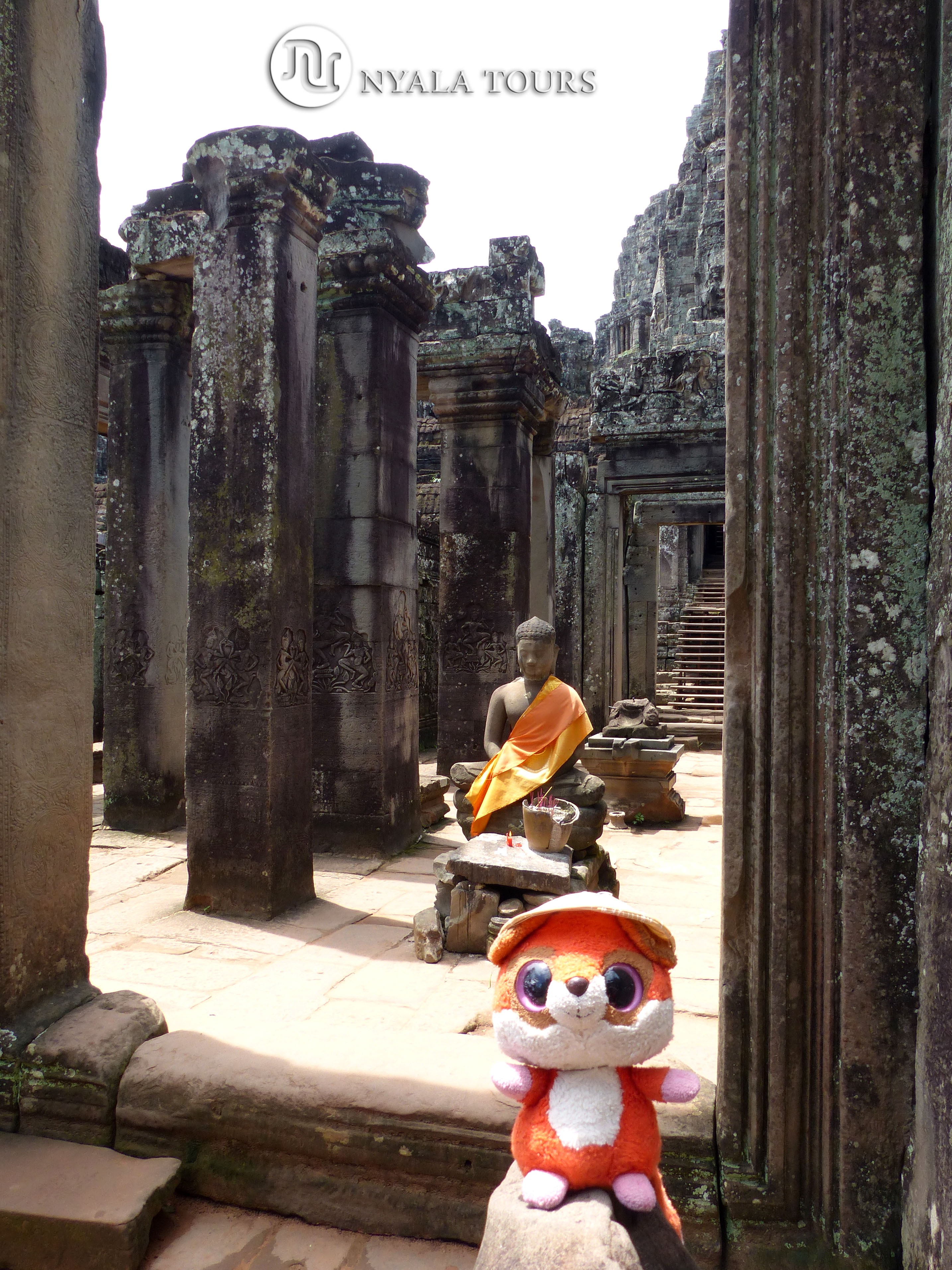 RUBY AND TEMPLE ANGKOR