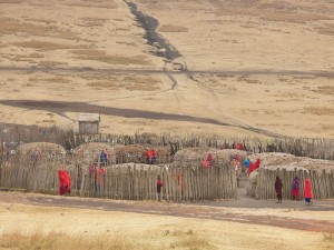 Poblado Masai en als faldas del Ngorongoro