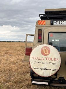Vehículo de safari de Nyala Tours en Tanzania