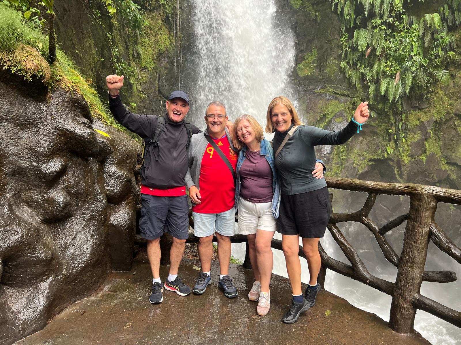 Miguel Ángel, Mercedes, Ángel y María del Mar en su viaje a Costa Rica con Nyala Tours.